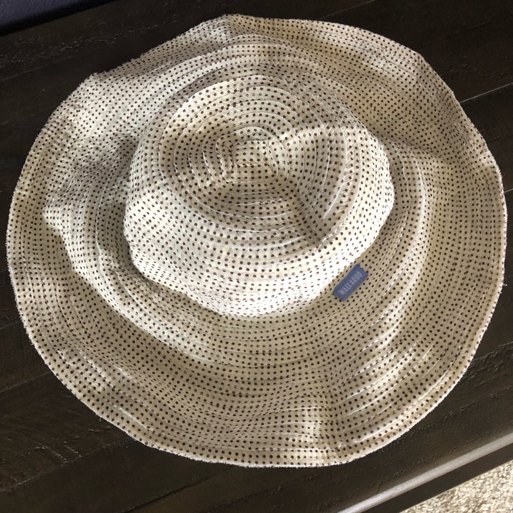 Wallaroo Scrunchie Sun Hat